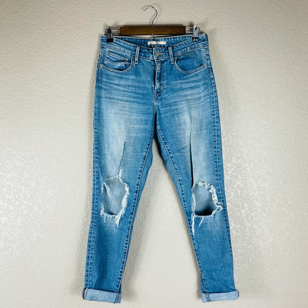Destructed High-waisted Light-wash Levi’s Denim